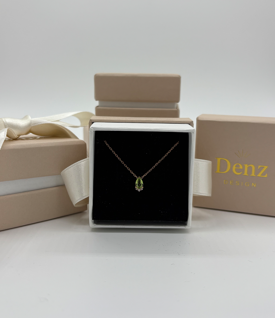 PERİDOT DAMLA KOLYE