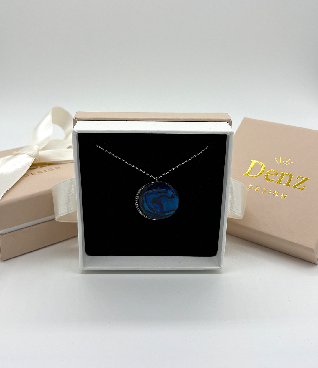 MAVİ SEDEF MOON KOLYE